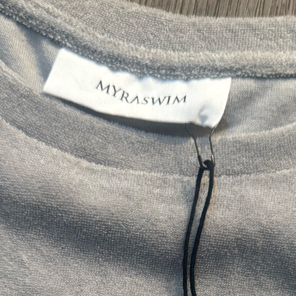 Myra Swim Elvi Top Oxford Gray Terry Cropped Tee Cover Up NWT Small - Picture 3 of 8